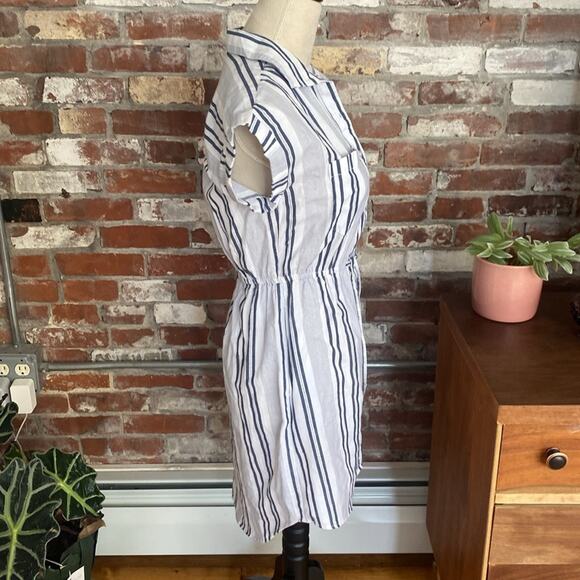 Japna White and Navy Blue Cinched Waist Short Sleeve Button Down Dress Size XS - Picture 4 of 8
